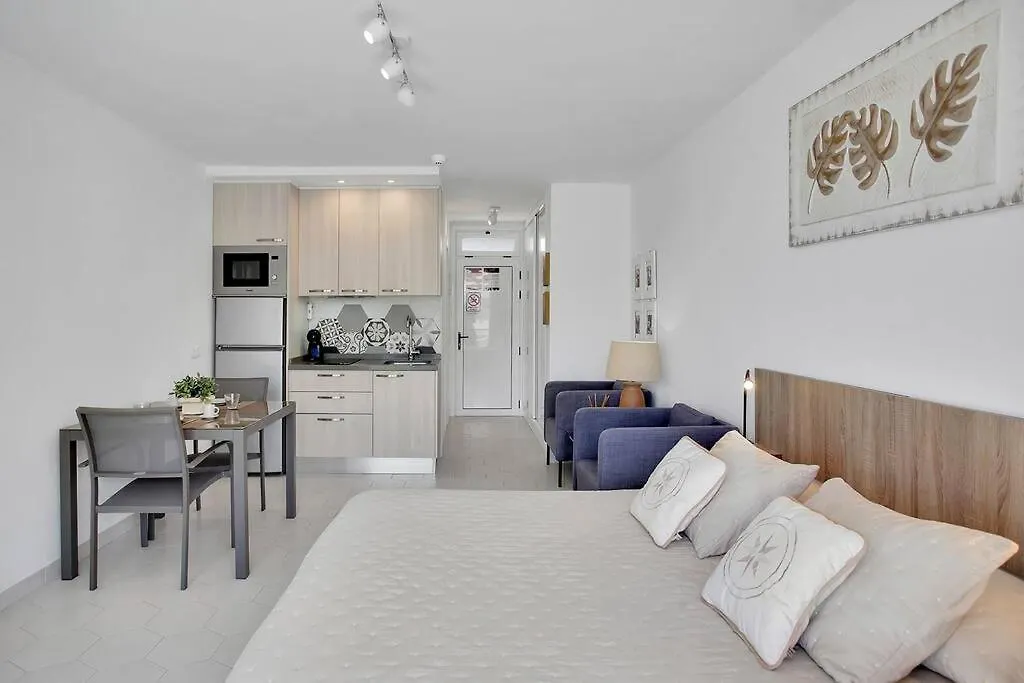 Alexander Apartment Playa De Las Americas  פלאייה דה לאס אמריקס