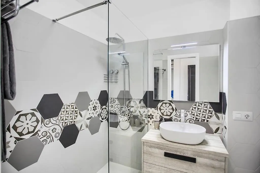 Alexander Apartment Playa De Las Americas 0*, פלאייה דה לאס אמריקס