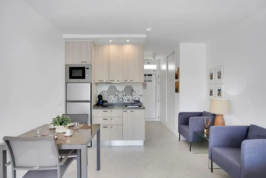 Alexander Apartment Playa De Las Americas 0*, 美洲海滩