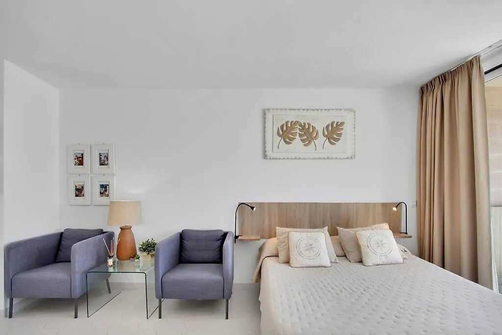 Alexander Apartment Playa De Las Americas ספרד