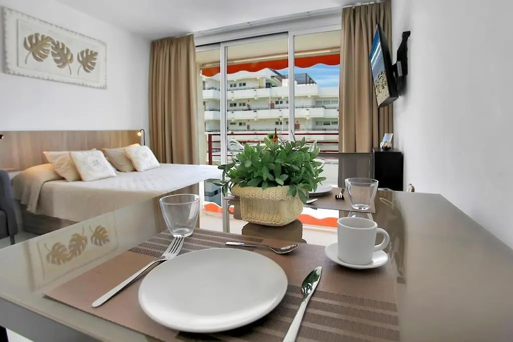 Alexander Apartment Playa De Las Americas 0*, פלאייה דה לאס אמריקס ספרד